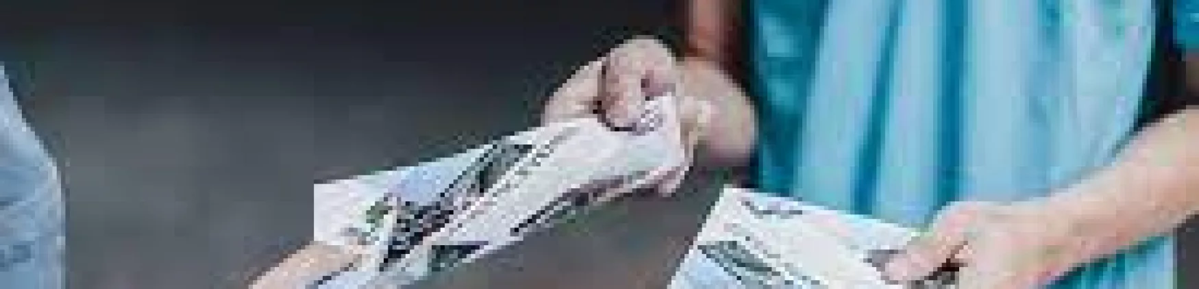 Distributeur de flyers et d&rsquo;affiches